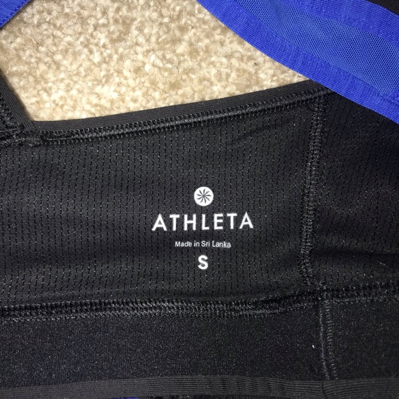 Lululemon Tank top with built in sports bra. - Picture 3 of 3